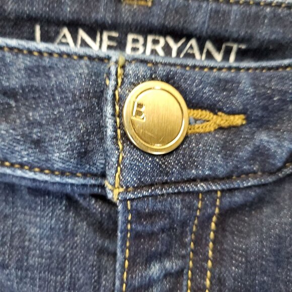 Lane Bryant Jeans Womens Size 16 Blue Denim Stretch Capri Classic Fit - Picture 10 of 13